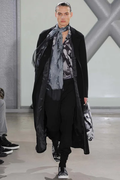Look 20
